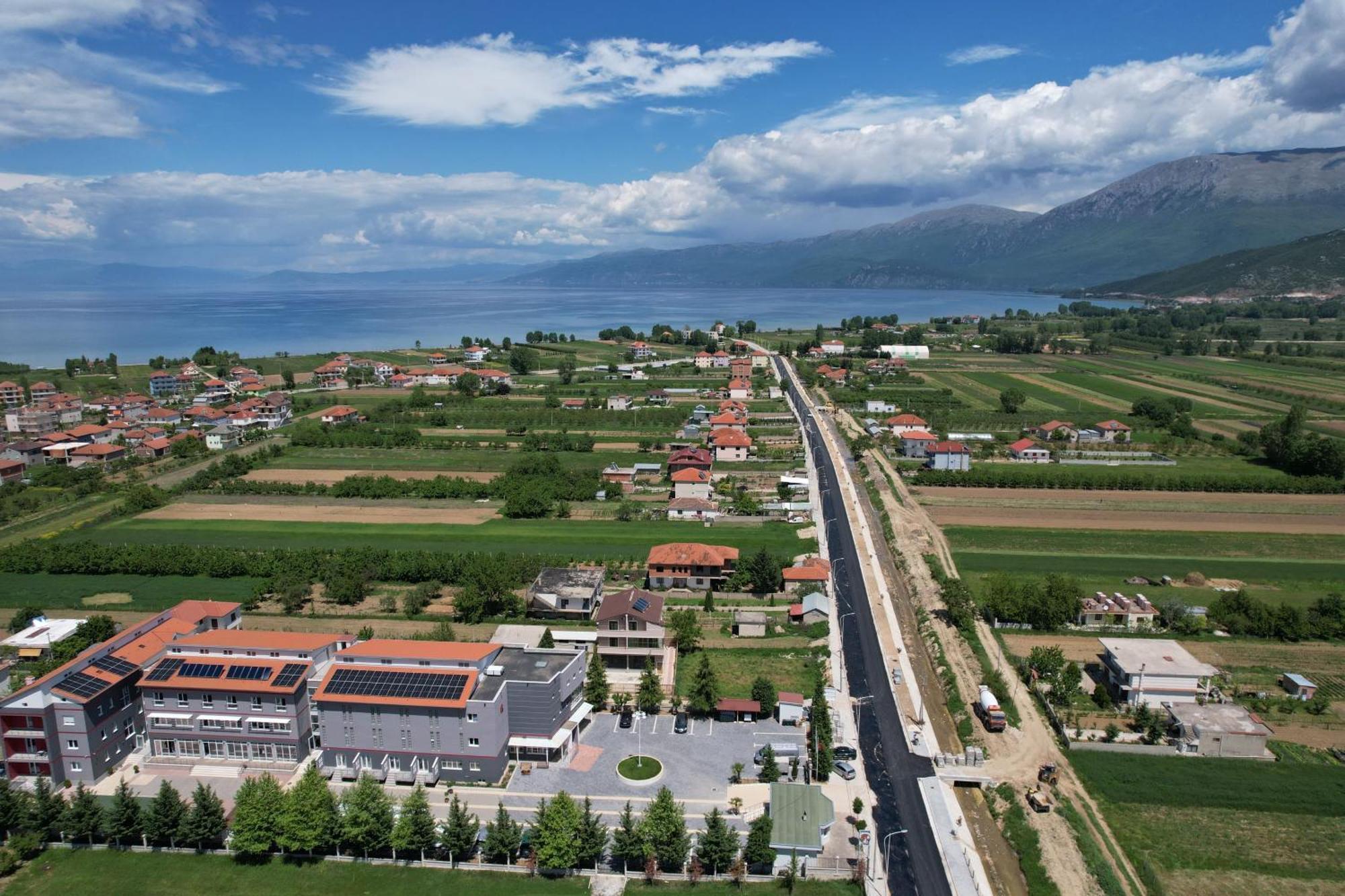 Kompleksi Cfn Albania Bucimas Esterno foto