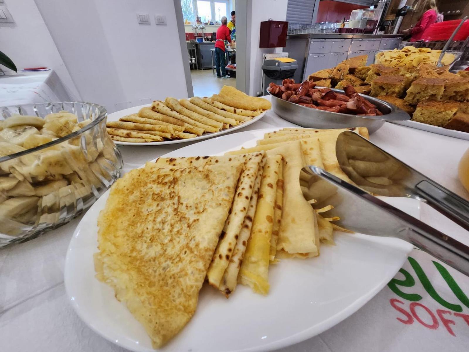 Kompleksi Cfn Albania Bucimas Esterno foto